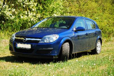 http://commons.wikimedia.org OPEL Astra H