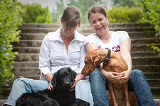 Hundeschule Zufriedene Hundebesitzer