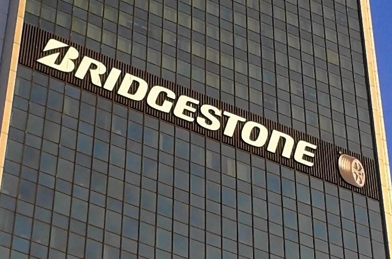 Bridgestone ist der weltweit größte Reifenhersteller. Bild Logo Bridgestone