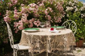 Ein Steingarten passt sehr gut in den Bereich der Partnerschaft. Bild Feng Shui Garten Partnerschaft