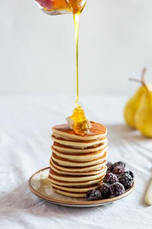 Bild Pancakes mit Honig