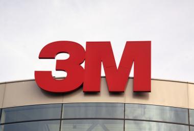 3M beliefert viele verschiedene Branchen, z.B. die Automobilindustrie. Bild 3M Logo