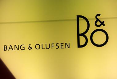 Der Eliminator, ein Radio mit Anschluss am lokalen Stromnetz, war das erste Produkt des Unternehmens. Bild Bang & Olufsen Logo