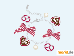 Mit Schmuck das Dirndl aufpeppen Bild Kropfband mit Herzanhänger