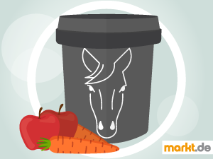 Ernährung eines Pferdes Bild Futterbox für Pferde und Gemüse