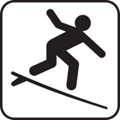 Ein Surfanzug ist vor allem bei sehr kalten Gewässern nützlich. Bild Surfer-Icon