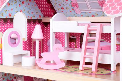 Pinkes Puppenhaus