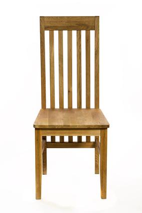 Stuhl aus Holz